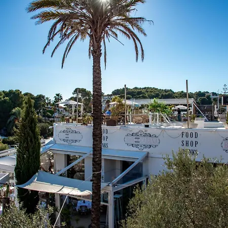 El Toro - By Almarina